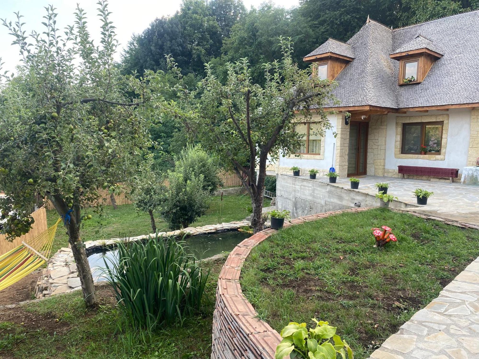 Casa Cu Sindrila Villa Valenii de Munte Ngoại thất bức ảnh