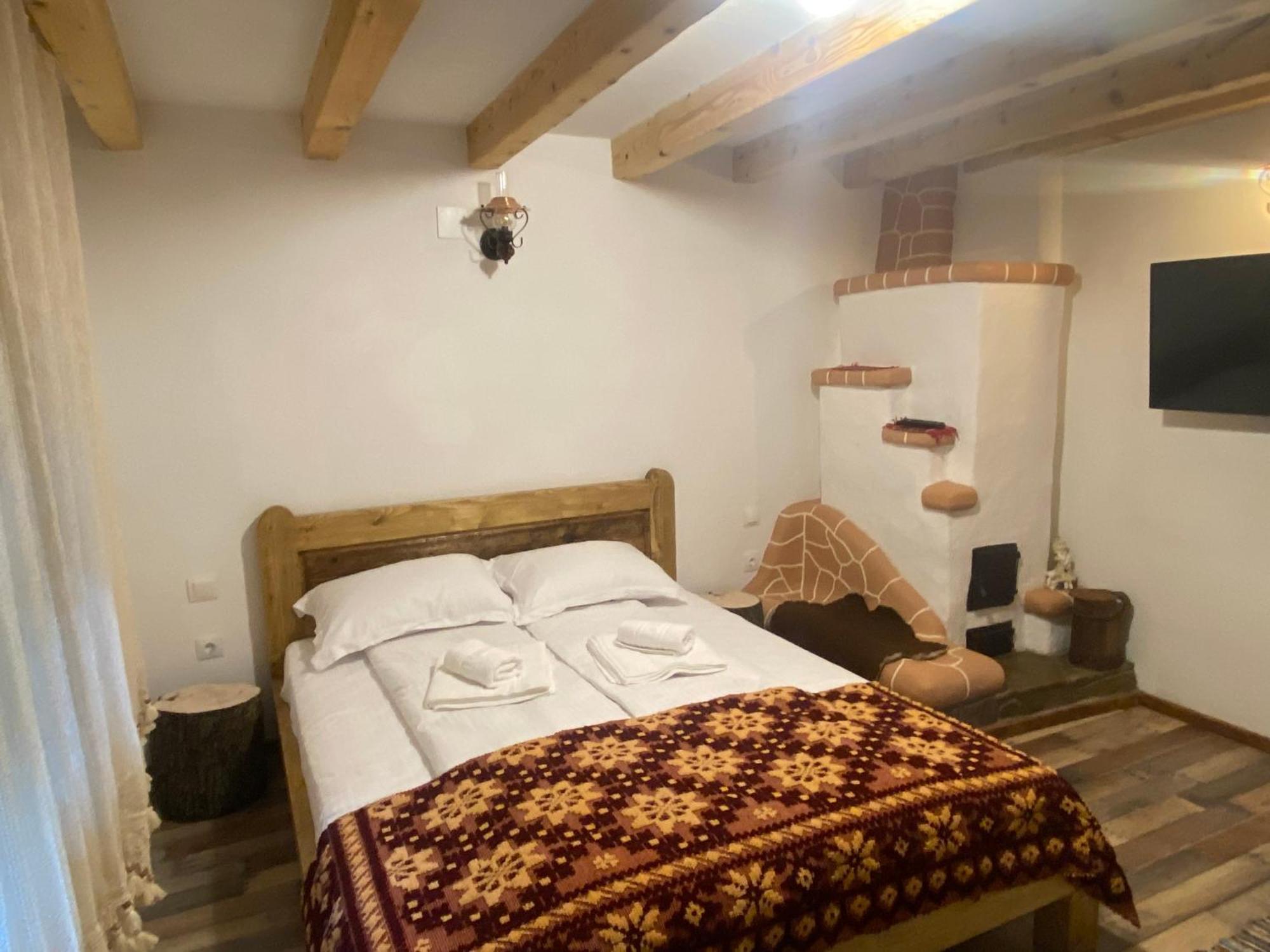 Casa Cu Sindrila Villa Valenii de Munte Ngoại thất bức ảnh